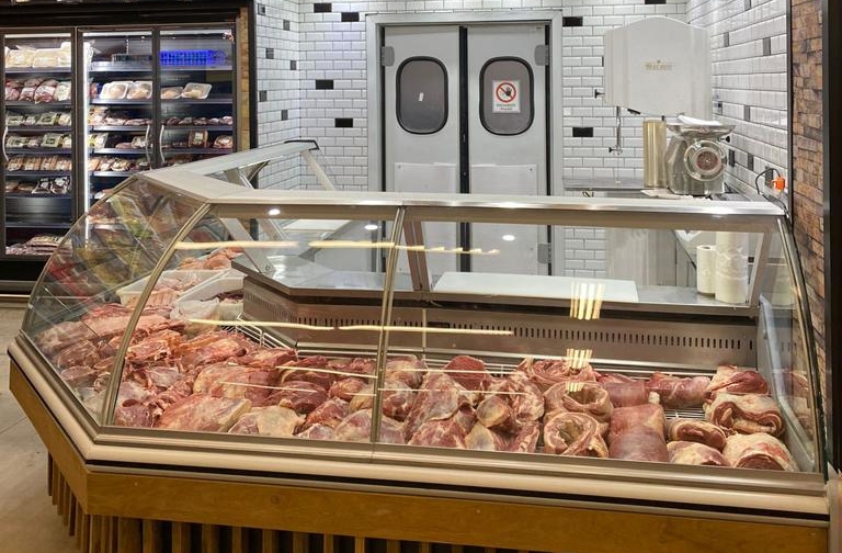 Supermercado La Esperanza abre su nueva carnicería en la sucursal de Funes